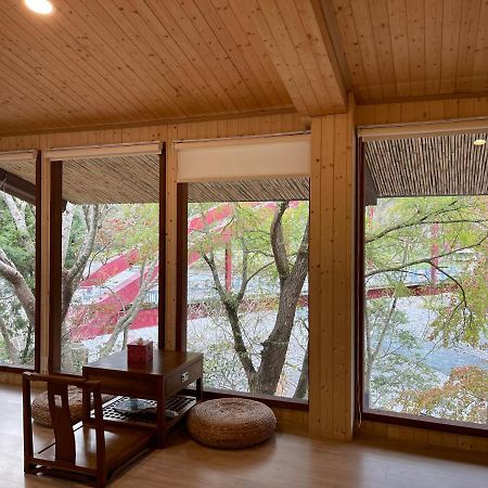 森之秘湯 Mhuwe Hotspring Apartment Ренай Екстериор снимка