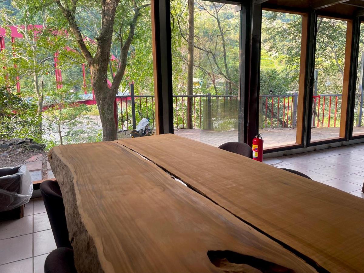 森之秘湯 Mhuwe Hotspring Apartment Ренай Екстериор снимка