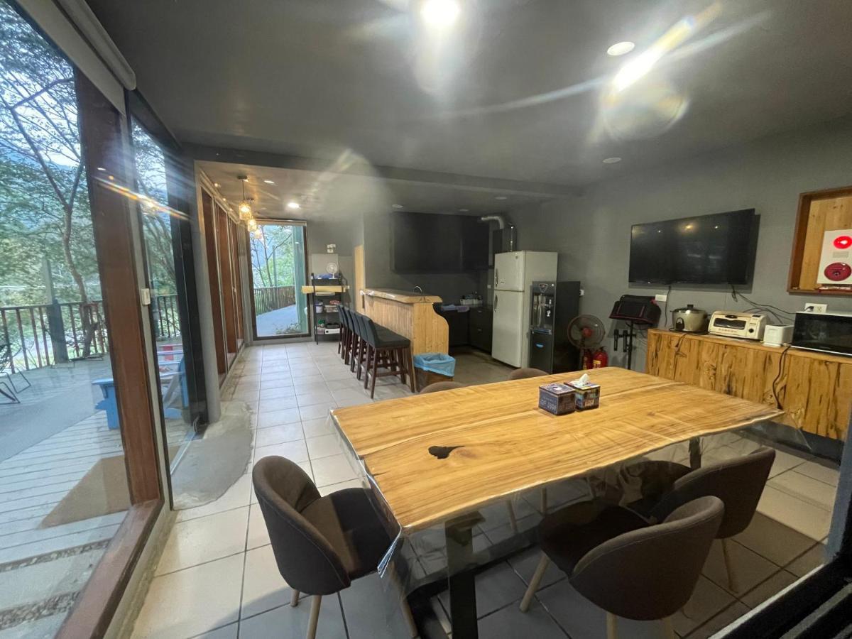 森之秘湯 Mhuwe Hotspring Apartment Ренай Екстериор снимка