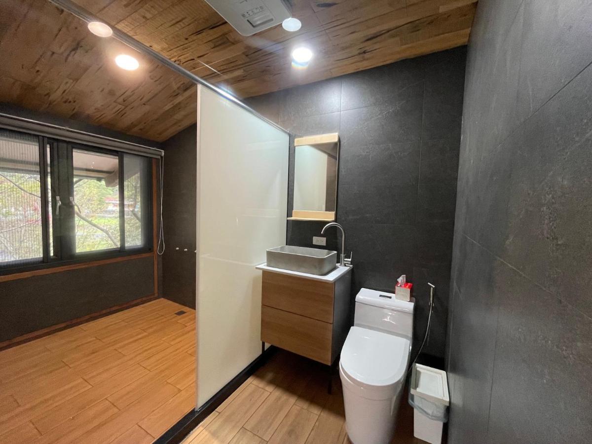 森之秘湯 Mhuwe Hotspring Apartment Ренай Екстериор снимка